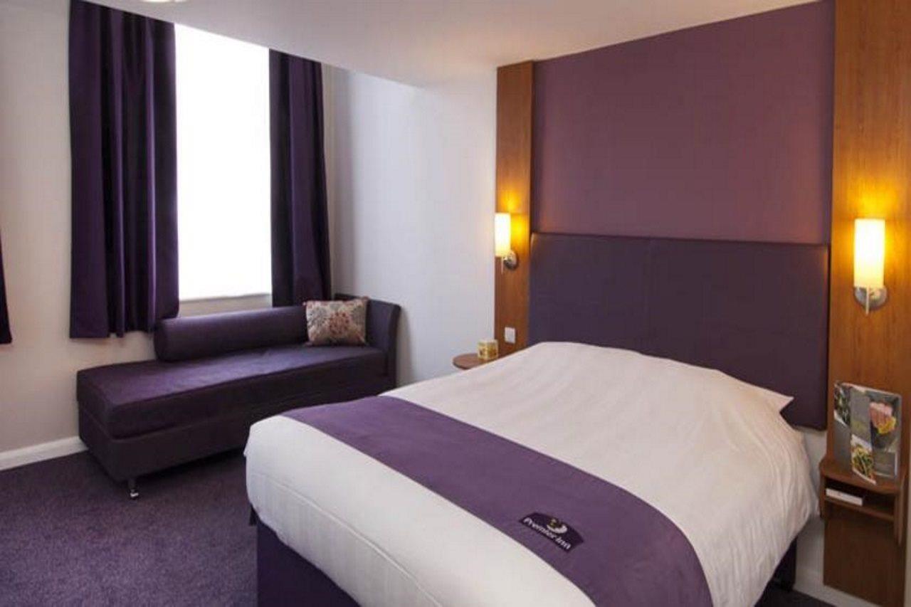 Premier Inn Portishead Exterior photo