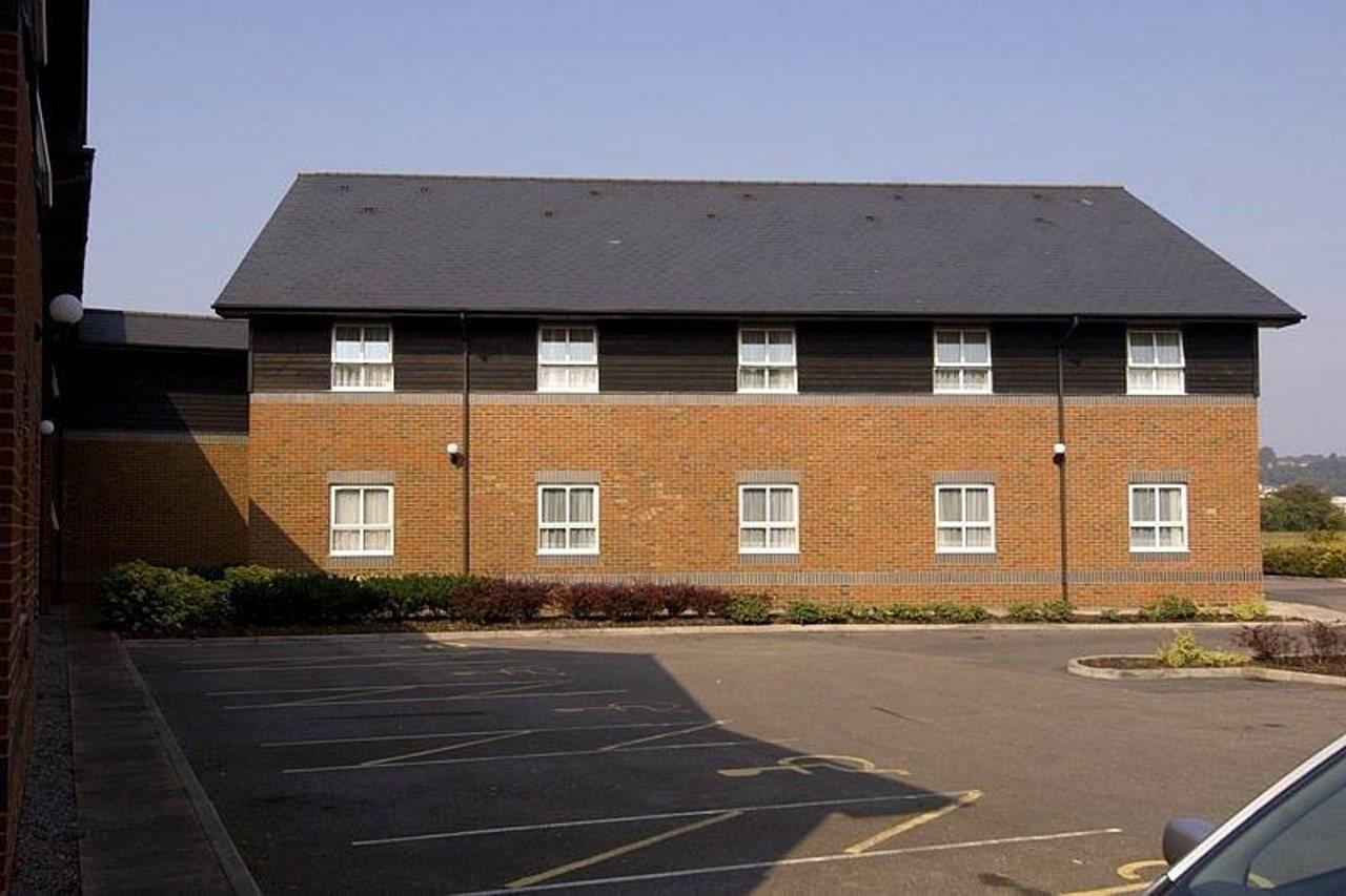 Premier Inn Portishead Exterior photo