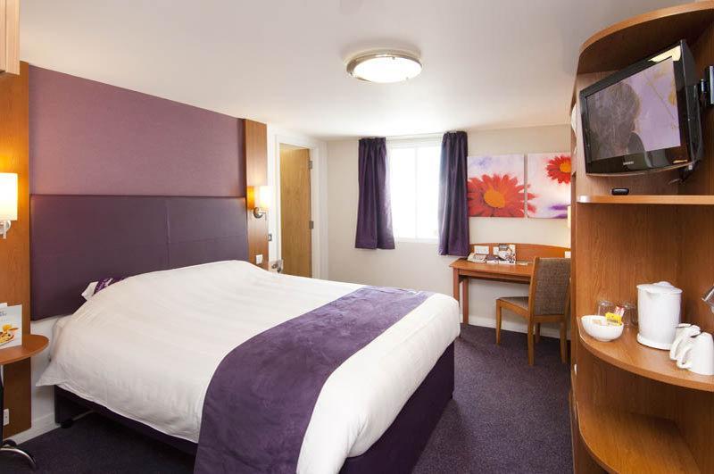 Premier Inn Portishead Exterior photo