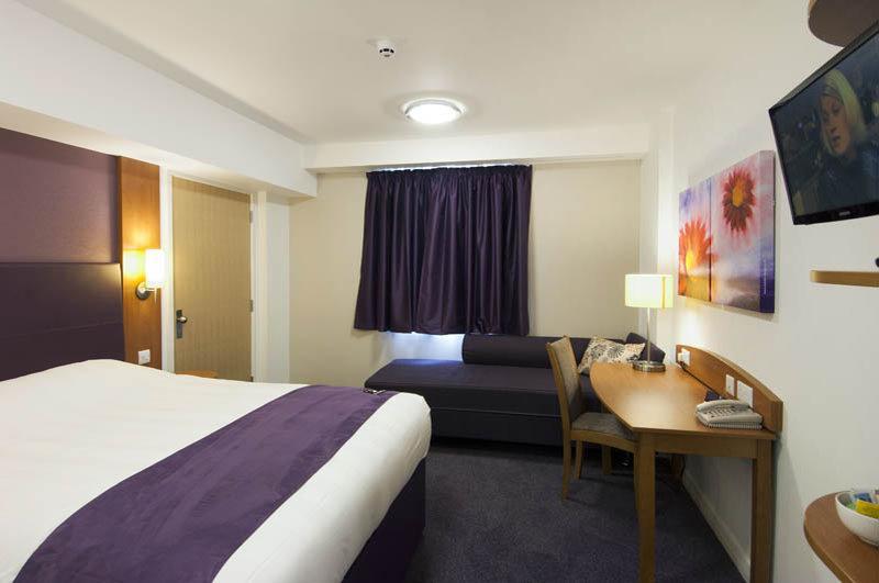 Premier Inn Portishead Exterior photo